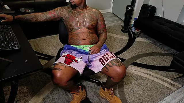 SLANGONDEMHOES online show from July 2026 04:43:02 PM