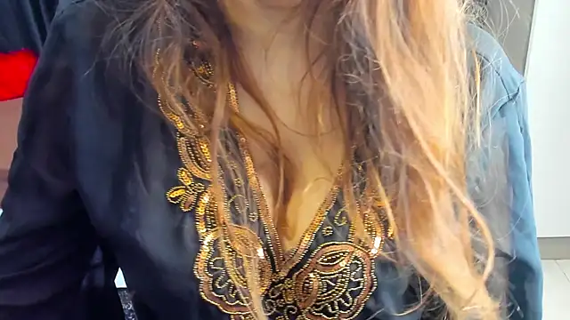 Snapshot of Shawtty_Girl chatting on September 2025 07:32:02 AM Shawtty Girl online show from September 2025 07:32:02 AM