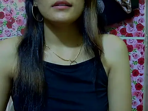 Amira90 online show from September 2025 02:08:01 PM