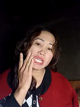 Snapshot of Fienjr chatting on November 2025 01:10:01 PM Fienjr online show from November 2025 01:10:01 PM