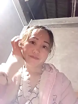 Snapshot of Fienjr chatting on November 2025 02:21:02 PM Fienjr online show from November 2025 02:21:02 PM