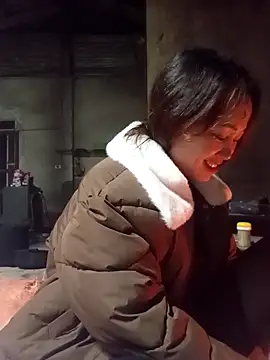 Snapshot of Fienjr chatting on December 2025 12:53:02 PM Fienjr online show from December 2025 12:53:02 PM