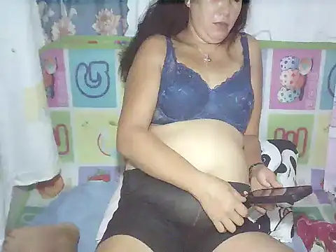 Snapshot of sweet_candiceee chatting on November 2025 09:06:02 PM sweet candiceee online show from November 2025 09:06:02 PM