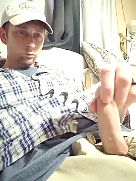 Snapshot of mresquared chatting on February 2026 07:32:02 PM mresquared online show from February 2026 07:32:02 PM