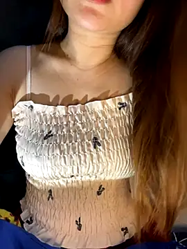 Hinne07 online show from November 2025 12:44:01 AM