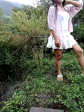 Snapshot of rubi_bae chatting on October 2025 10:04:01 AM rubi bae online show from October 2025 10:04:01 AM