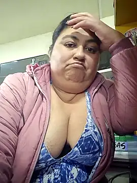 curvy diva  online show from October 2025 11:15:01 PM