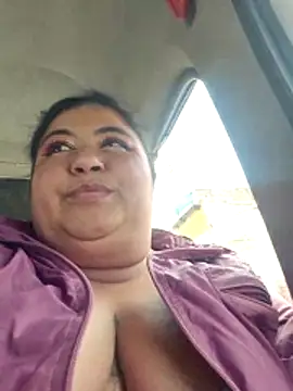 Snapshot of curvy_diva_ chatting on December 2025 06:03:02 PM curvy diva online show from December 2025 06:03:02 PM