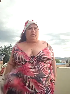 Snapshot of curvy_diva_ chatting on December 2025 10:50:01 PM curvy diva online show from December 2025 10:50:01 PM