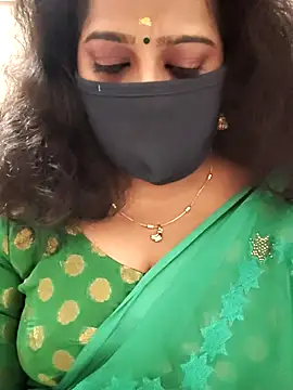 saritha29 online show from October 2025 05:00:01 PM