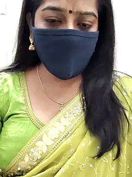 saritha29 online show from December 2025 11:28:02 AM