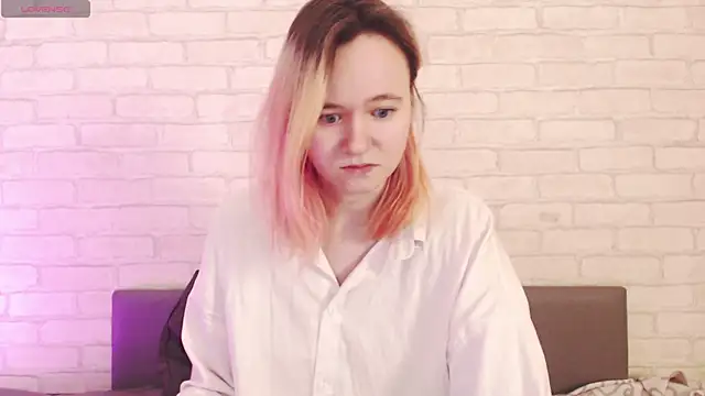 Ericha Stone online show from March 2026 01:55:01 AM