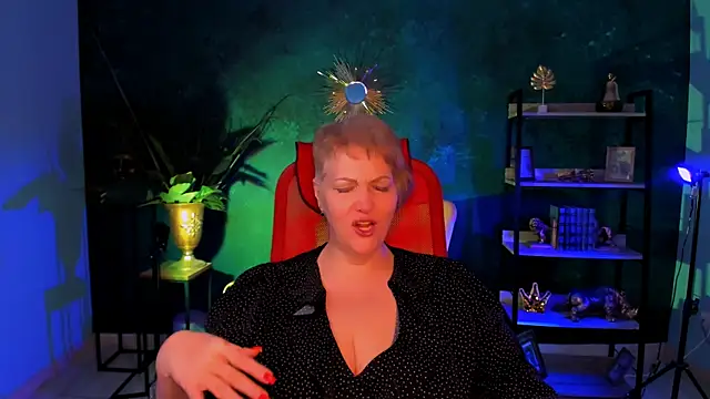 Snapshot of MaryMogan chatting on November 2025 08:36:02 AM MaryMogan online show from November 2025 08:36:02 AM