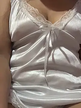 Binjt online show from April 2026 06:42:01 PM
