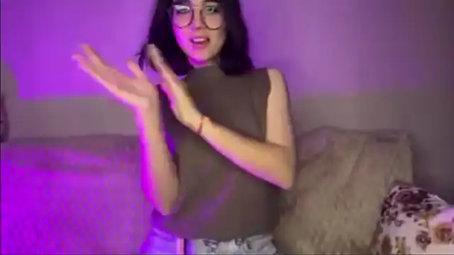 TAG MIGGI online show from October 2025 09:10:02 PM