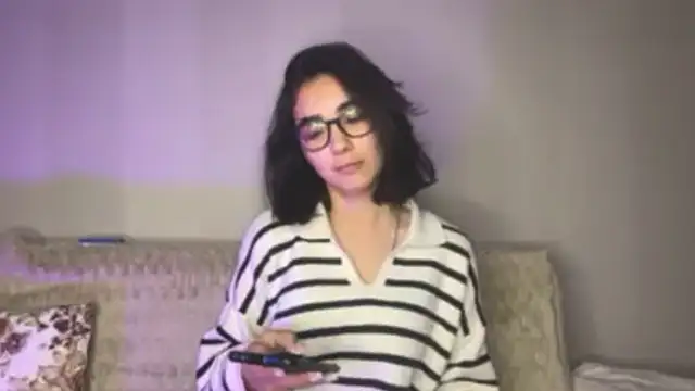 TAG MIGGI online show from October 2025 08:17:01 PM