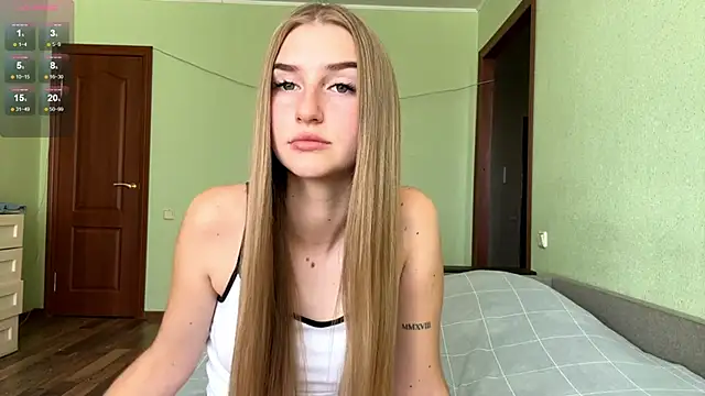 Snapshot of SweetJinny88 chatting on September 2025 08:28:02 AM SweetJinny88 online show from September 2025 08:28:02 AM