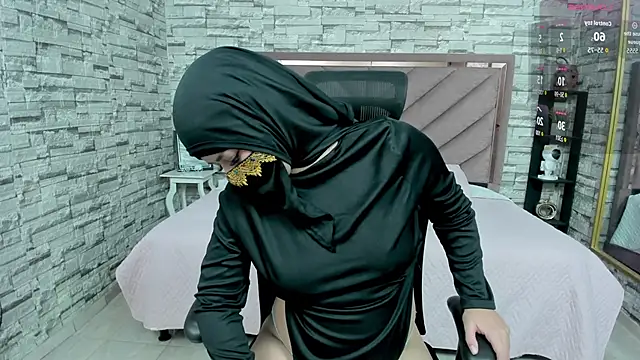 Amal Bakir online show from October 2025 12:21:02 AM