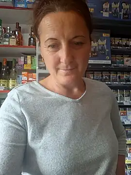 Snapshot of Fluturas2 chatting on September 2025 01:57:02 PM Fluturas2 online show from September 2025 01:57:02 PM