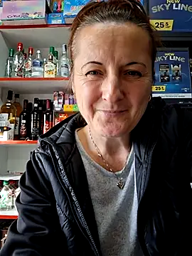 Snapshot of Fluturas2 chatting on October 2025 01:04:02 PM Fluturas2 online show from October 2025 01:04:02 PM