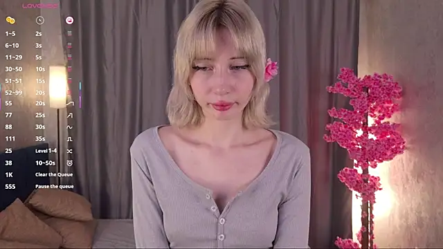 Snapshot of pinky_p1e chatting on September 2025 09:16:02 PM pinky p1e online show from September 2025 09:16:02 PM