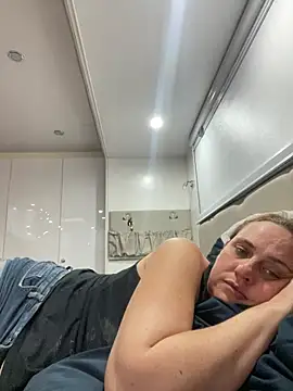 TheSilentCrown online show from February 2026 02:45:02 AM