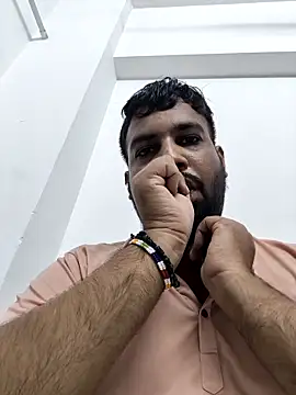 vinay smalldick online show from April 2026 01:23:01 PM