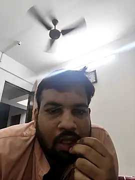 vinay smalldick online show from April 2026 05:06:02 PM