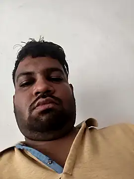 vinay smalldick online show from May 2026 01:22:02 AM