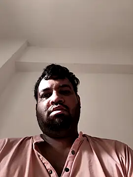 vinay smalldick online show from June 2026 02:22:02 AM