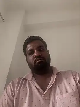 vinay smalldick online show from June 2026 01:52:02 AM