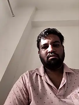 vinay smalldick online show from June 2026 02:12:01 AM
