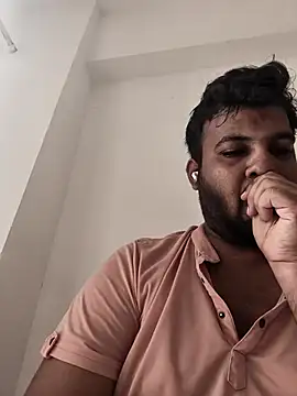 vinay smalldick online show from June 2026 02:47:02 AM