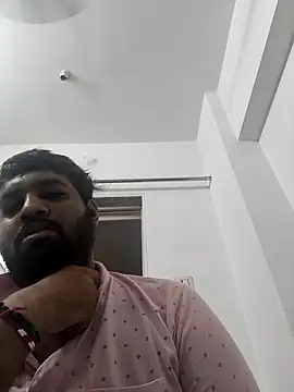 vinay smalldick online show from June 2026 03:40:01 PM