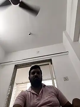 vinay smalldick online show from June 2026 03:46:02 AM