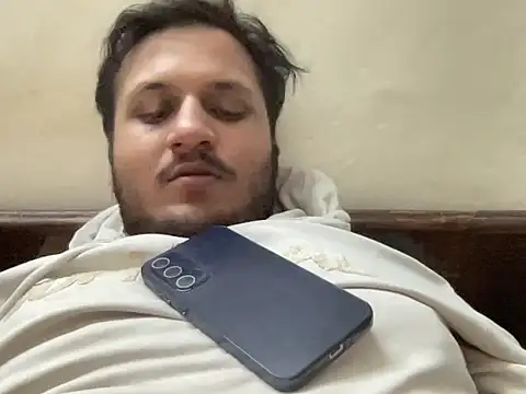 Snapshot of chiikuloveu chatting on November 2025 03:04:01 PM chiikuloveu online show from November 2025 03:04:01 PM