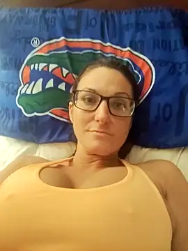 Snapshot of PrincessP8989 chatting on April 2026 02:44:02 AM PrincessP8989 online show from April 2026 02:44:02 AM