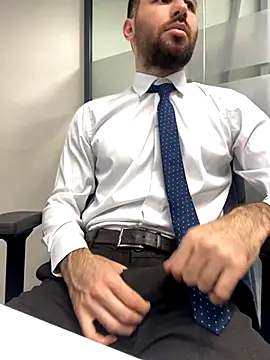 speddy34 online show from November 2025 06:45:02 AM