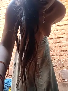 Snapshot of Hita_Grewal chatting on May 2026 11:09:02 AM Hita Grewal online show from May 2026 11:09:02 AM