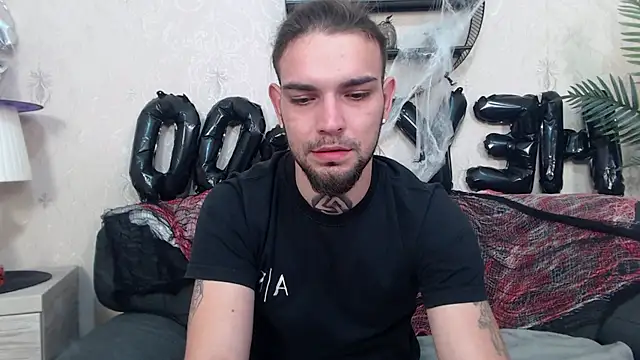 DanyelCarter online show from October 2025 06:30:01 PM