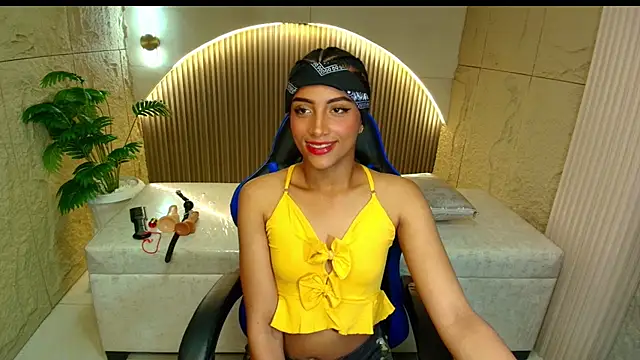 Snapshot of katty_berry_r chatting on September 2025 07:58:01 PM katty berry r online show from September 2025 07:58:01 PM