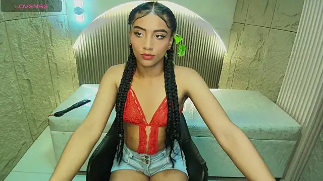 Snapshot of katty_berry_r chatting on September 2025 07:39:01 PM katty berry r online show from September 2025 07:39:01 PM