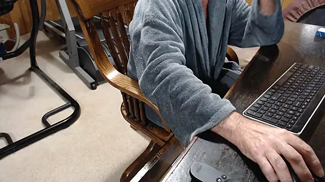 Snapshot of billy471 chatting on November 2025 03:55:02 PM billy471 online show from November 2025 03:55:02 PM