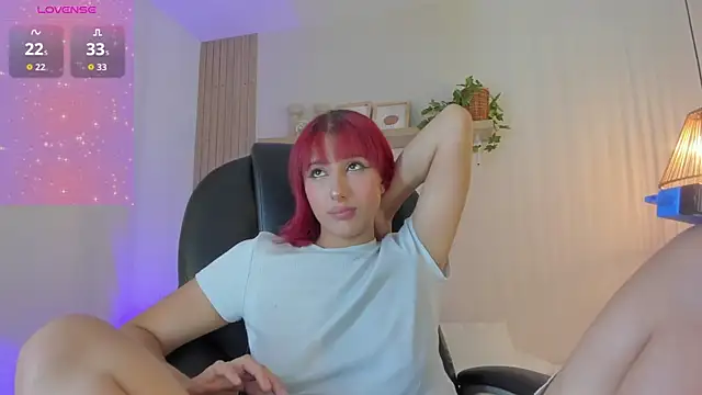 Cristalfoxy  online show from January 2026 08:01:02 PM