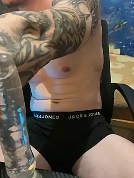 fronkie9384 online show from February 2026 08:38:01 PM