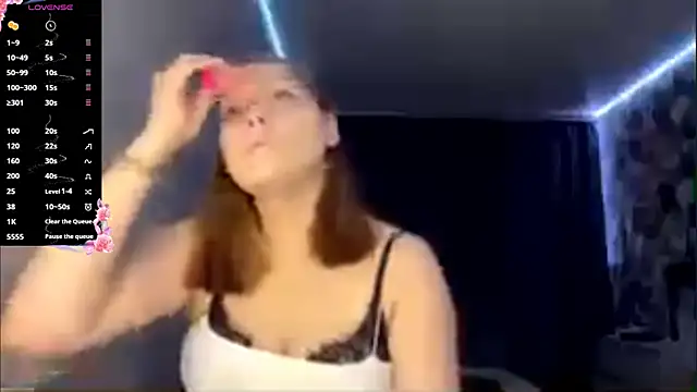 SwiiSweet online show from November 2025 04:07:01 PM