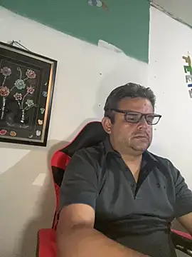 Snapshot of Katracho6969 chatting on February 2026 12:06:02 AM Katracho6969 online show from February 2026 12:06:02 AM