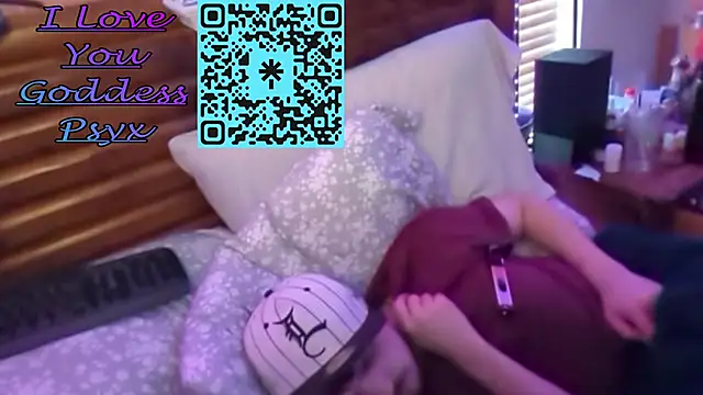 Snapshot of j_ray95 chatting on November 2025 05:23:02 PM j ray95 online show from November 2025 05:23:02 PM