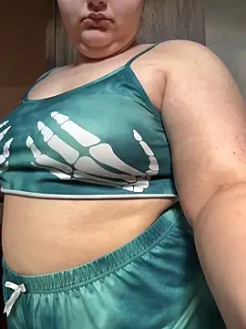 PortuPAWG online show from June 2026 07:49:02 PM