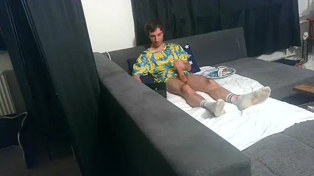 Snapshot of cum2camboys chatting on February 2026 07:32:02 PM cum2camboys online show from February 2026 07:32:02 PM